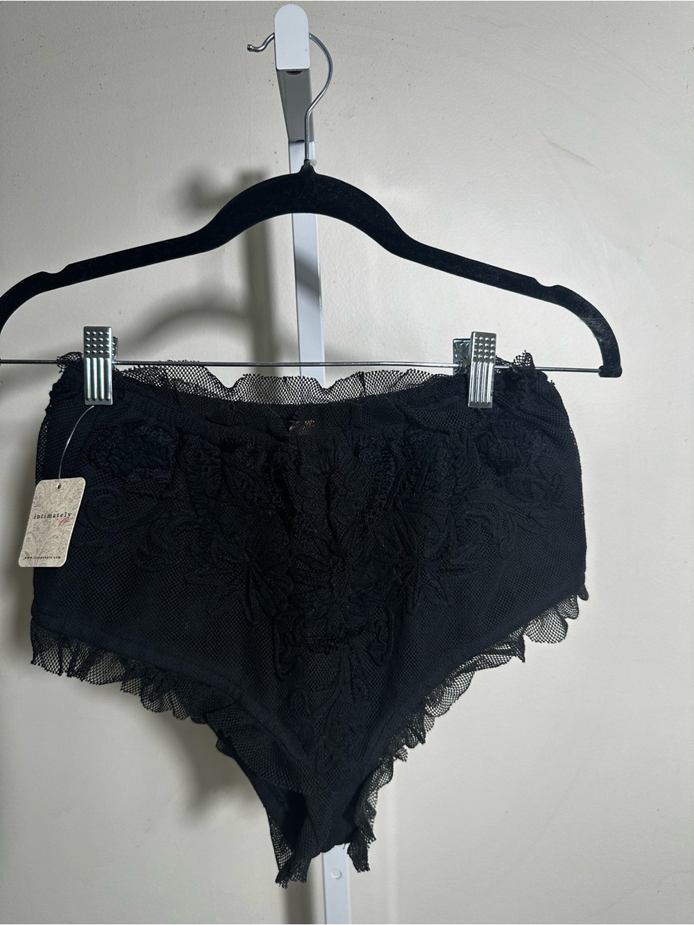 H2. Intimately Free People NWT Black Lace High Rise Briefs Size S